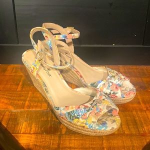 Montego Bay Club Wedges Size 12